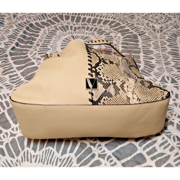 Victoria's Secret Shoulder Hand Curved Bag Sand Python Large - Picture 4 of 9